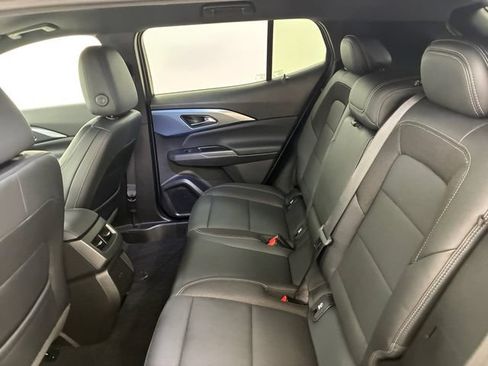 Certified 2024 Chevrolet Equinox EV LT AWD/4WD image 18