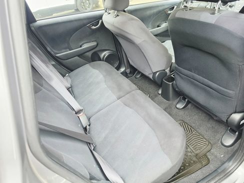 Used 2010 Honda Fit Sport image 12