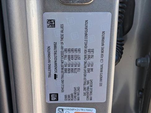 New 2026 Chevrolet Suburban Premier image 19