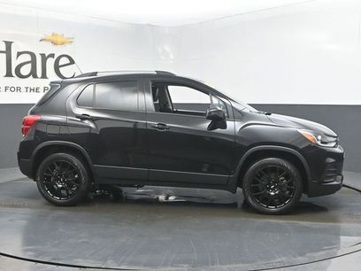 Used 2022 Chevrolet Trax LT w/ Midnight Edition