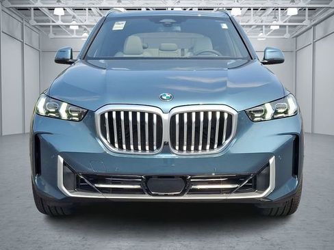 Certified 2026 BMW X5 xDrive40i w/ Premium Package AWD/4WD image 2