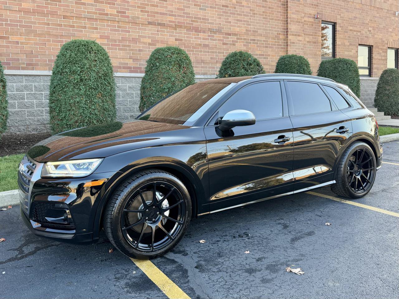 Used 2020 Audi SQ5 Premium Plus w/ Premium Plus Package AWD/4WD image 20