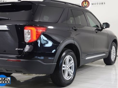 Used 2022 Ford Explorer XLT image 48