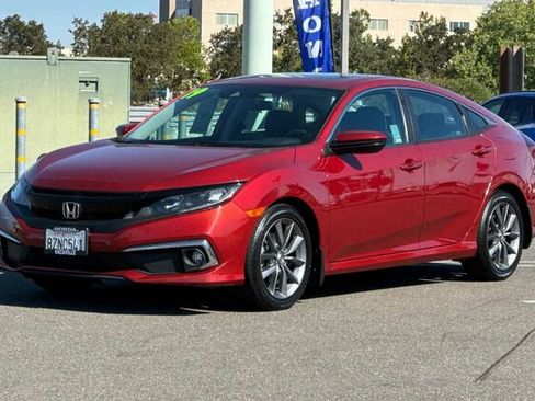 Used 2019 Honda Civic EX image 8