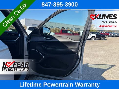 Used 2024 Jeep Grand Cherokee Limited 4xe image 14