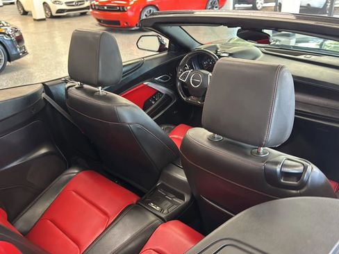 Used 2016 Chevrolet Camaro SS RWD image 50