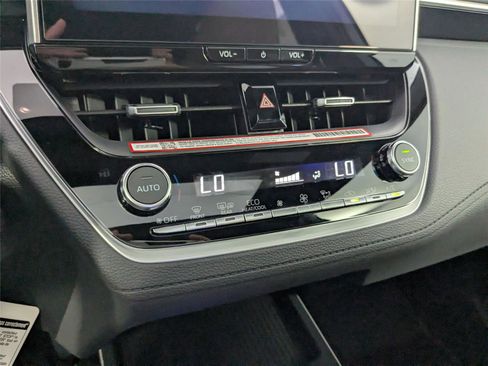 New 2026 Toyota Corolla Cross XLE image 19