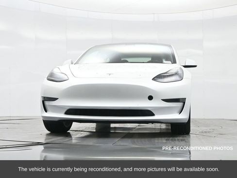 Used 2022 Tesla Model 3 Long Range image 34
