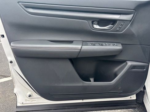 Certified 2025 Honda CR-V Sport-L image 21