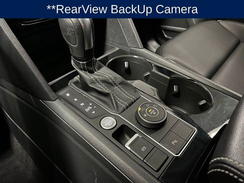 Used 2022 Volkswagen Atlas SE w/ Panoramic Sunroof Package image 14