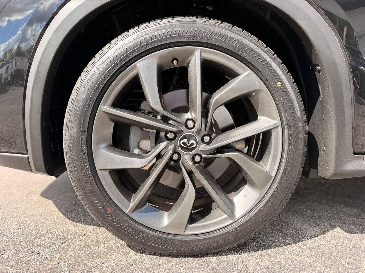 Used 2019 INFINITI QX50 Essential w/ Sensory Package AWD/4WD image 32