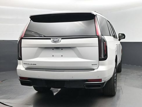 Used 2024 Cadillac Escalade Sport Platinum RWD image 27