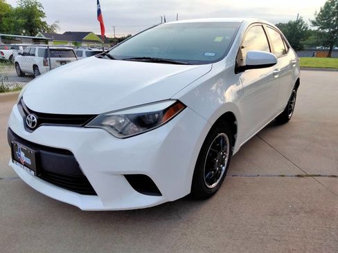 Used 2016 Toyota Corolla L FWD image 1