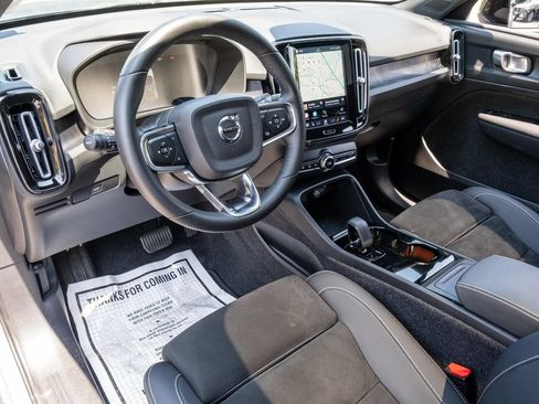 Used 2023 Volvo C40 P8 Recharge Plus AWD/4WD image 15