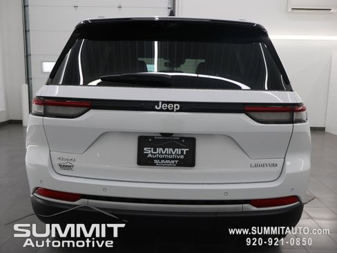 New 2026 Jeep Grand Cherokee Limited w/ Luxury Tech Group II AWD/4WD image 33