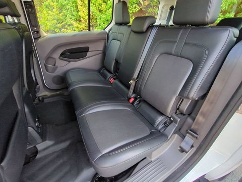 Certified 2022 Ford Transit Connect XL FWD image 15