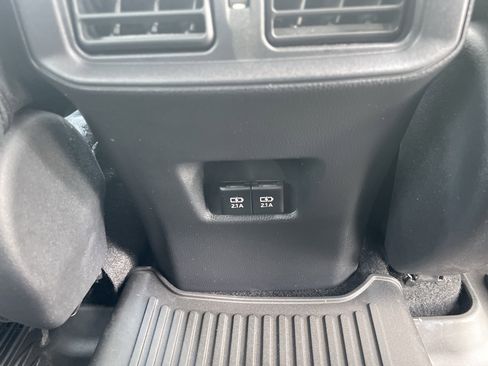 Used 2021 Toyota RAV4 XLE w/ XLE Grade Weather Package image 58