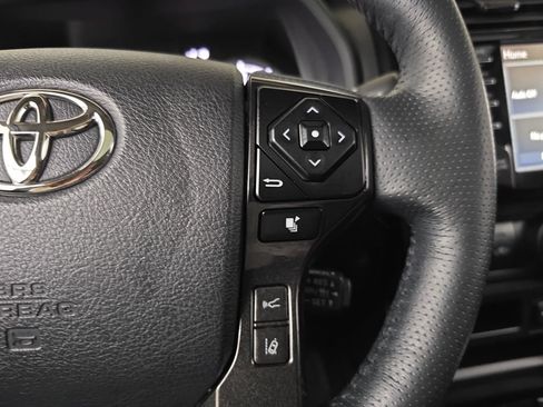Used 2023 Toyota 4Runner TRD Off-Road Premium w/ Moonroof Package AWD/4WD image 20