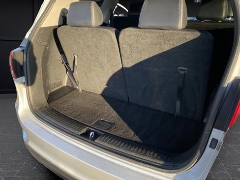 Used 2020 Kia Sorento EX image 16