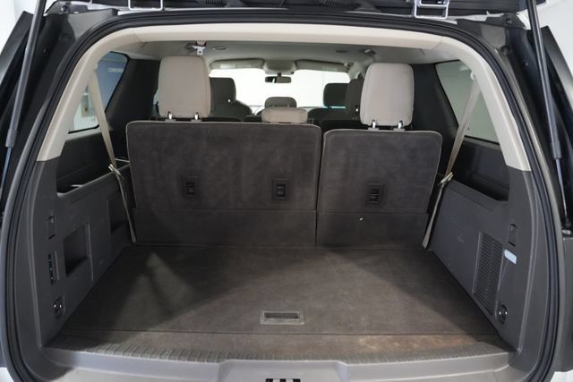 Used 2019 Ford Expedition Max XLT AWD/4WD image 9