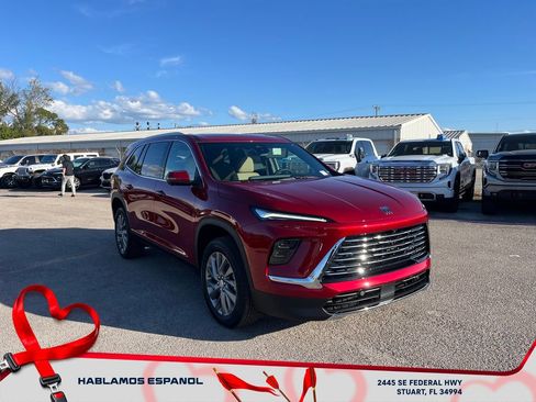 New 2026 Buick Enclave Preferred image 2