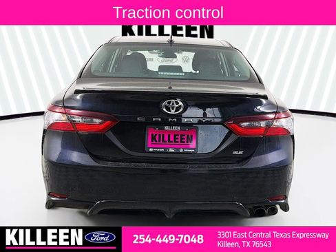 Used 2024 Toyota Camry SE image 7