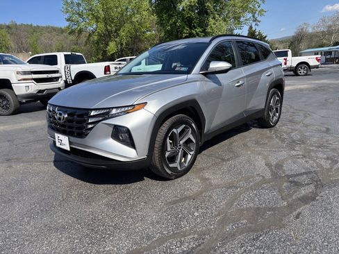 Used 2023 Hyundai Tucson SEL w/ Convenience Package AWD/4WD image 4