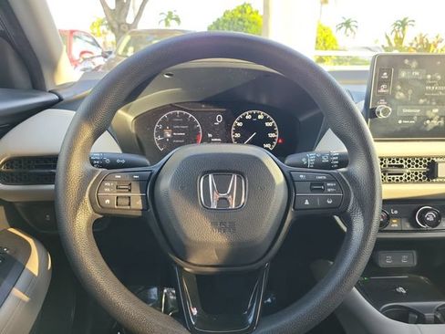 Used 2026 Honda HR-V LX image 14