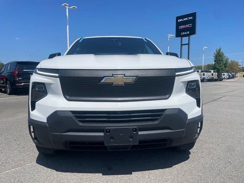 Used 2024 Chevrolet Silverado EV W/T AWD/4WD image 2