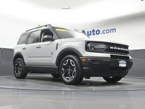 Used 2024 Ford Bronco Sport Outer Banks w/ Tech Package AWD/4WD image 29