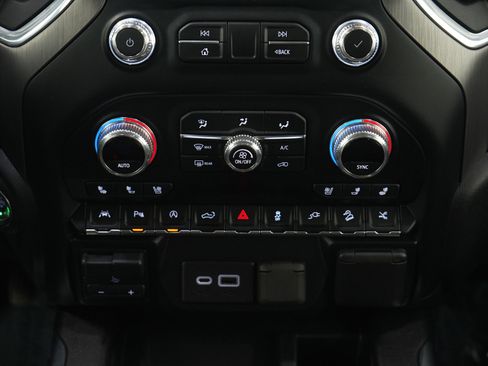 Used 2020 GMC Sierra 1500 Denali w/ Denali Ultimate Package image 17