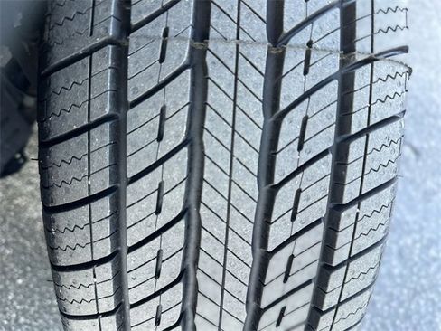 Used 2018 Nissan Rogue Sport S w/ S Appearance Package image 11