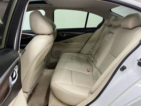 Used 2015 INFINITI Q50 Premium w/ Technology Package RWD image 18
