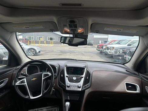 Used 2011 Chevrolet Equinox LT AWD/4WD image 10
