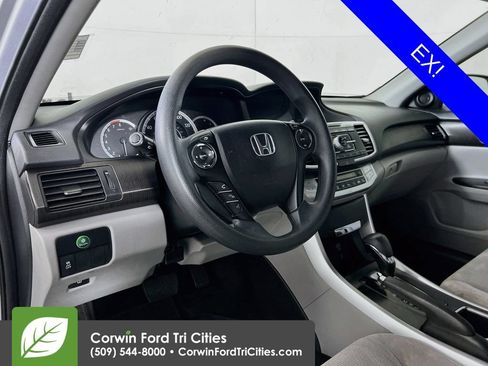Used 2013 Honda Accord EX image 3