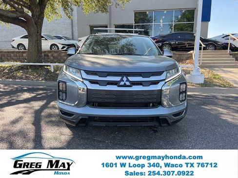 Used 2022 Mitsubishi Outlander Sport ES FWD image 2