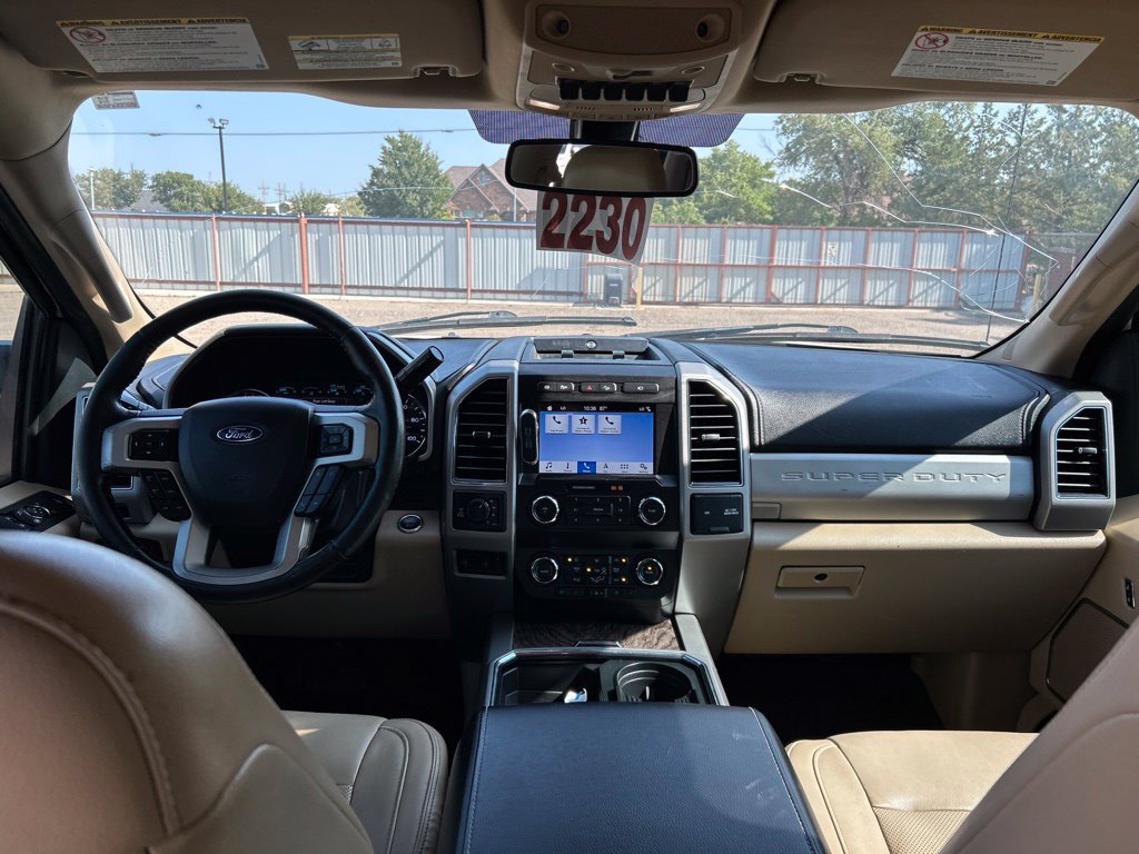 Used 2019 Ford F250 Lariat w/ Lariat Ultimate Package AWD/4WD image 11