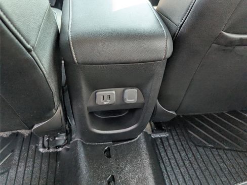 Used 2020 Chevrolet Colorado ZR2 w/ Colorado ZR2 Bison Edition AWD/4WD image 17