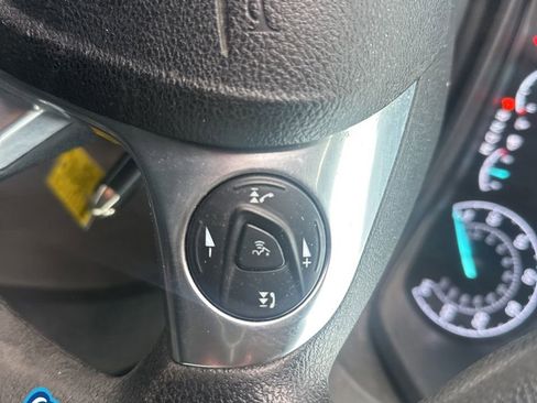 Used 2020 Ford Transit Connect XL image 24