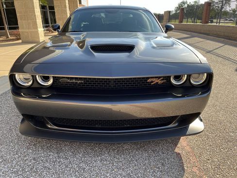 Used 2022 Dodge Challenger R/T Scat Pack RWD image 11