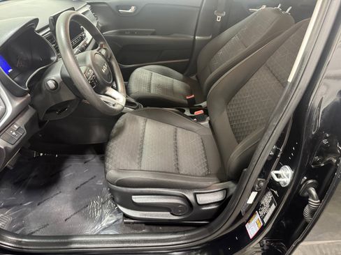 Used 2023 Kia Rio LX FWD image 10