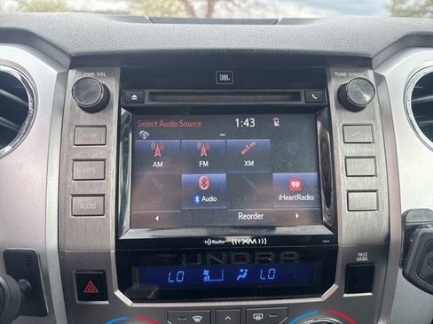 Used 2018 Toyota Tundra Limited w/ Limited Premium Package image 33