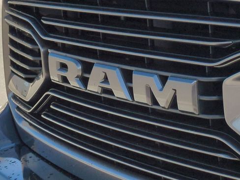 Used 2018 RAM 1500 Sport w/ Comfort Group image 12