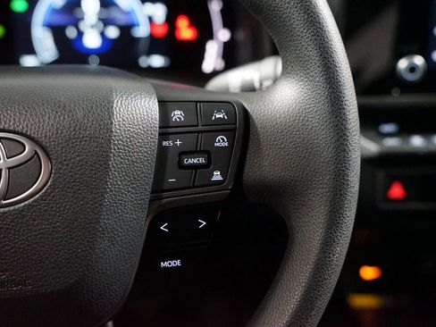 Certified 2025 Toyota Camry LE image 13