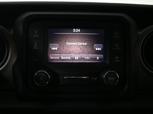 Used 2020 Jeep Wrangler Sport image 26