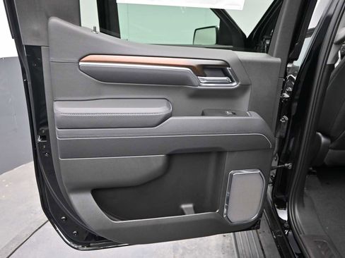 New 2026 GMC Sierra 1500 Denali w/ Denali Reserve Package image 17