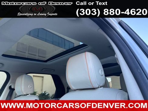 Used 2019 Land Rover Discovery HSE image 15
