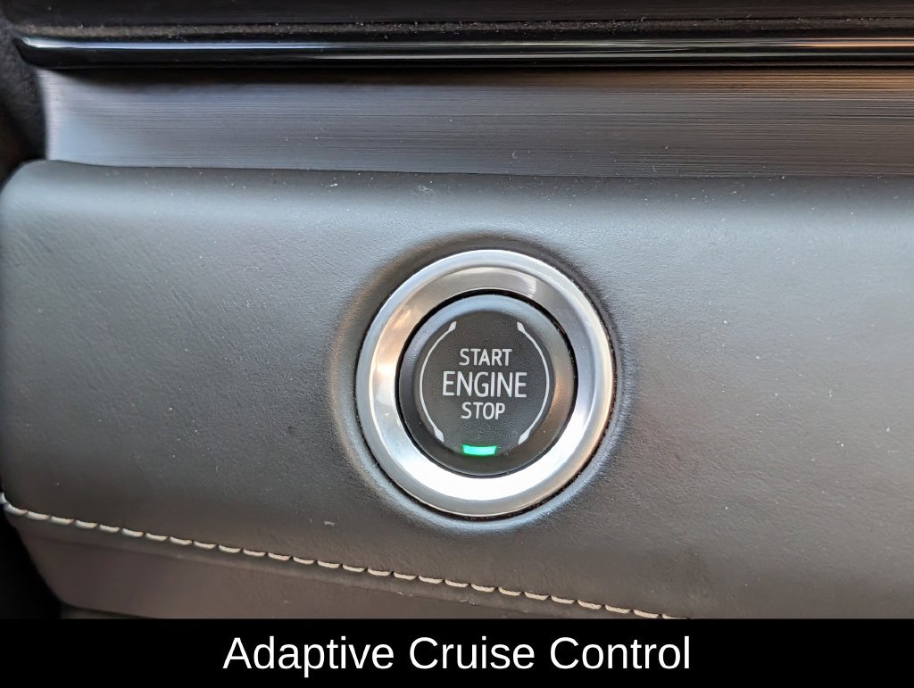 Used 2022 Cadillac Escalade Premium Luxury Platinum w/ Heavy-Duty Trailer Package AWD/4WD image 19