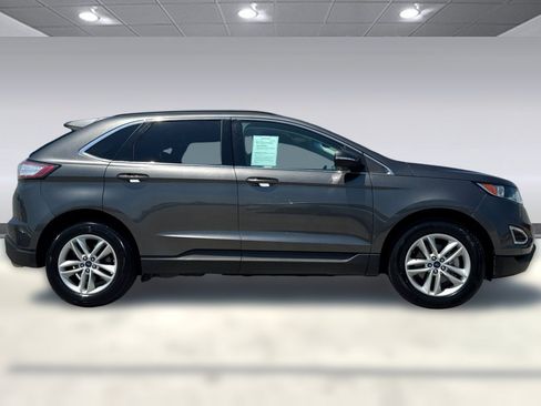 Used 2017 Ford Edge SEL FWD image 8