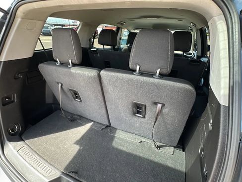 Used 2020 GMC Acadia SLE FWD image 11